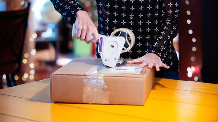 Kompakt und unzerbrechlich. So verpackt, bereiten Geschenke Freude beim fernen Empfänger.