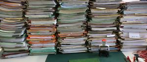 Verwaltungsakten, hier analog und in der Regel nicht öffentlich einsehbar.