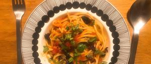 Gehen ziemlich pronto: die Spaghetti alla Puttanesca. 