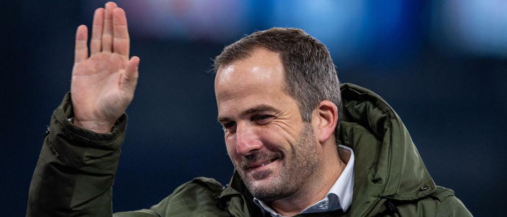 Fußball-Bundesligist FC Schalke 04 hat sich übereinstimmenden Medienberichten zufolge von Trainer Baum getrennt.