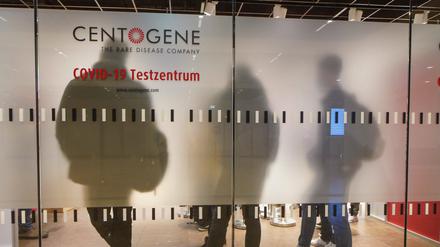 Im Centogene-Testzentrum am BER hat es am Freitag eine technische Panne gegeben. 