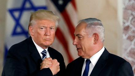 Trump hat die Friedensverträge verhandelt, die Israels Staatschef Netanjahu 2020 fast serienweise einsammeln konnte (Archivfoto von 2017). 