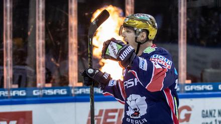 Jubel nach dem 3:2 Auftaktsieg gegen die Fischtown Pinguins Bremerhaven. Jetzt müssen die Eisbären den guten Eindruck bestätigen.