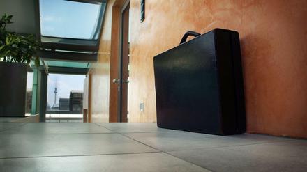 Wessen Koffer in welchem Flur? In Berlin scheut man sich vor einen Transparenzregister, wie es das jetzt in Brüssel gibt.