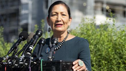 Deb Haaland soll neue US-Innenministerin werden.
