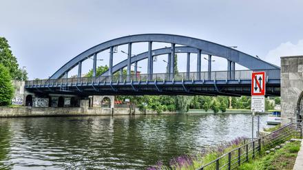 Spandaus Charlottenbrücke in der Altstadt.