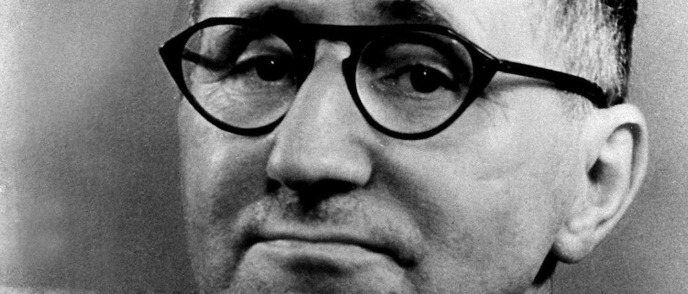 Bertolt Brecht.