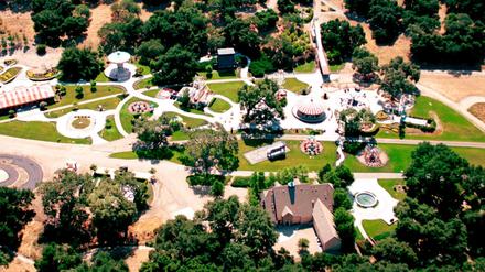 Ein Blick auf Michael Jacksons „Neverland“ aus dem Jahr 2001