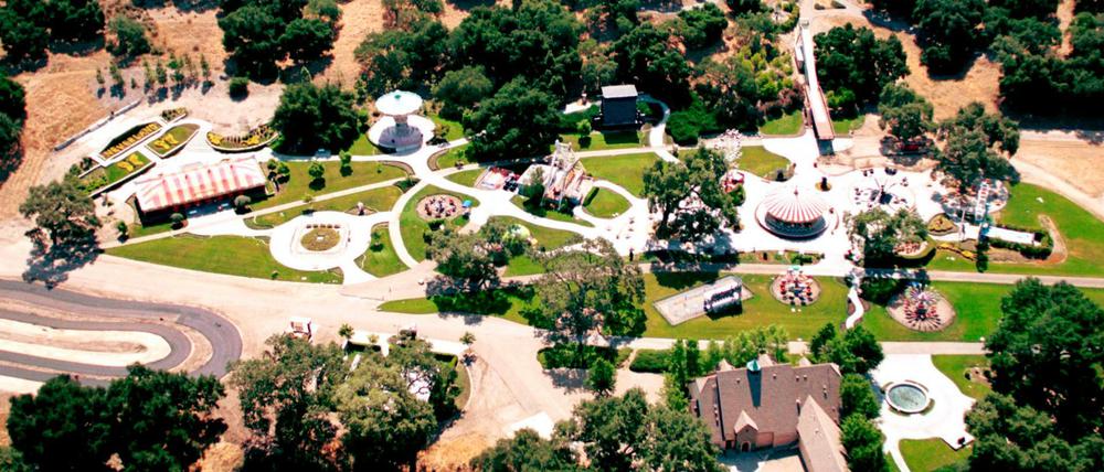 Ein Blick auf Michael Jacksons „Neverland“ aus dem Jahr 2001