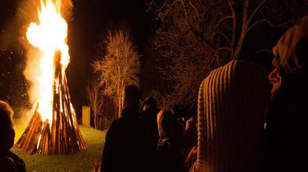 Feuer zur Wintersonnenwende.