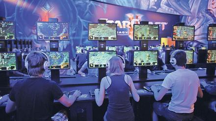 Auf der Messe "Gamescom" wirbt der Verfassungsschutz um neues Personal.