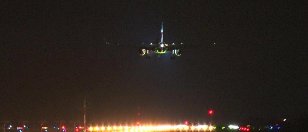 Nachtflüge am neuen Berliner Airport "Willy Brandt" in Schönefeld bleiben umstritten. 