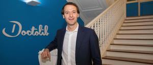 Gründer, Chef und Miteigentümer der Firma Doctolib, Stanislas Niox Chateau, hier im September 2018 in einer Einrichtung des Unternehmens in Paris. 