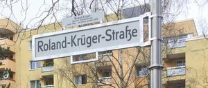 Im Februar 2020 wurden zwei Straßenabschnitte in Neukölln nach im Dienst getöteten Polizisten benannt.