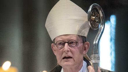 An Taten muss er seine Worte messen lassen. Kardinal Rainer Maria Woelki im Kölner Dom.