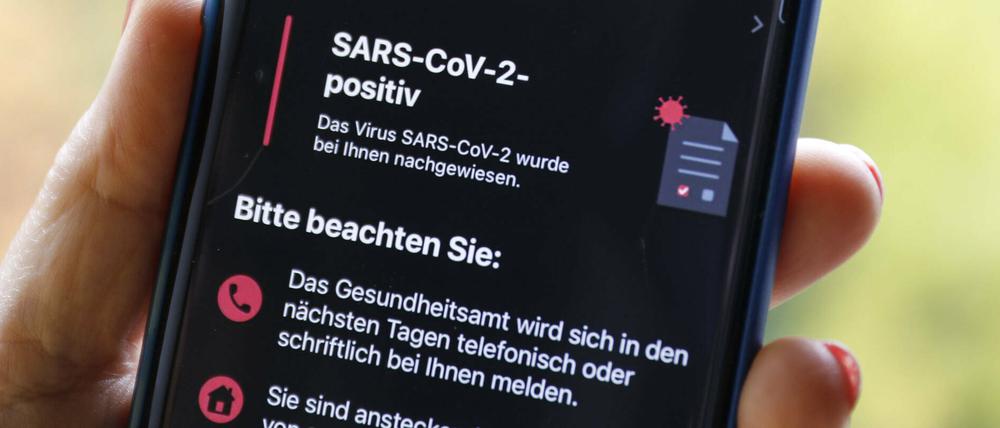 Das Gesundheitsamt wird sich bei Ihnen melden. Nur wann? Da haben einige Berlinerinnen und Berliner in den vergangenen Wochen Überraschungen erlebt.