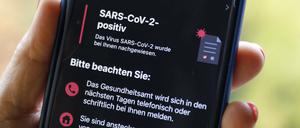 Das Gesundheitsamt wird sich bei Ihnen melden. Nur wann? Da haben einige Berlinerinnen und Berliner in den vergangenen Wochen Überraschungen erlebt.