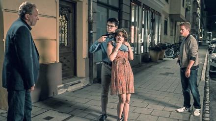 Die Produktion in München (mit Ermittler Gerd Silberbauer, Foto links) endet nach über 40 Jahren. Die TV-„Sokos“ in Hamburg oder auch Potsdam machen weiter. 