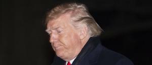 Trump Mitte Dezember 2020 vor dem Weißen Haus – ob er da noch an seinen Sieg glaubte?
