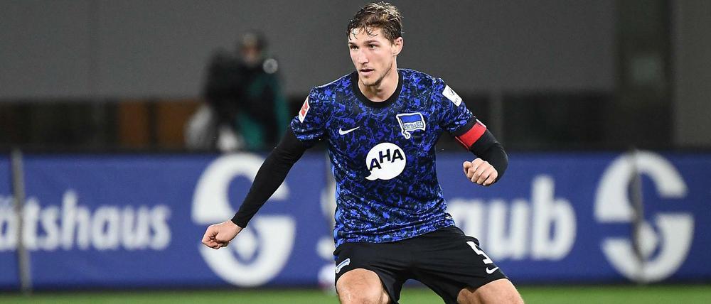 Auf gewohntem Terrain. Nachdem Niklas Stark zuletzt vornehmlich auf der Sechs gespielt hat, wird er jetzt wieder als Innenverteidiger gebraucht.