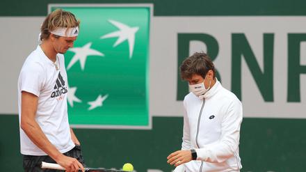 Der beste deutsche Tennisspieler Alexander Zverev gab am Abend das Ende der Zusammenarbeit mit dem Spanier Ferrer bekannt.