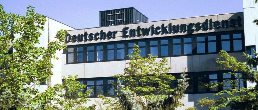 Die DED-Zentrale am Berliner Stadtrand. Hier eine Aufnahme von 2001 von einem Leser des Spandau-Newsletters.