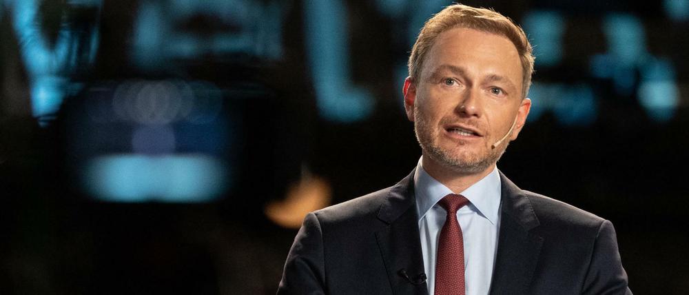 Christian Lindner, Bundesvorsitzender der FDP, während der Dreikönigskundgebung der FDP im Stuttgarter Opernhaus.