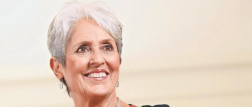 Lichtgestalt. Die Musikerin, Aktivistin und Malerin Joan Baez kam am 9. Januar 1941 in New York zur Welt.