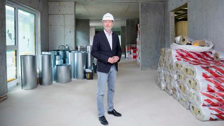 Lässt bauen, aber nicht von Genossenschaften, beklagen diese - Sebastian Scheel (Die Linke), Stadtentwicklungssenator 
