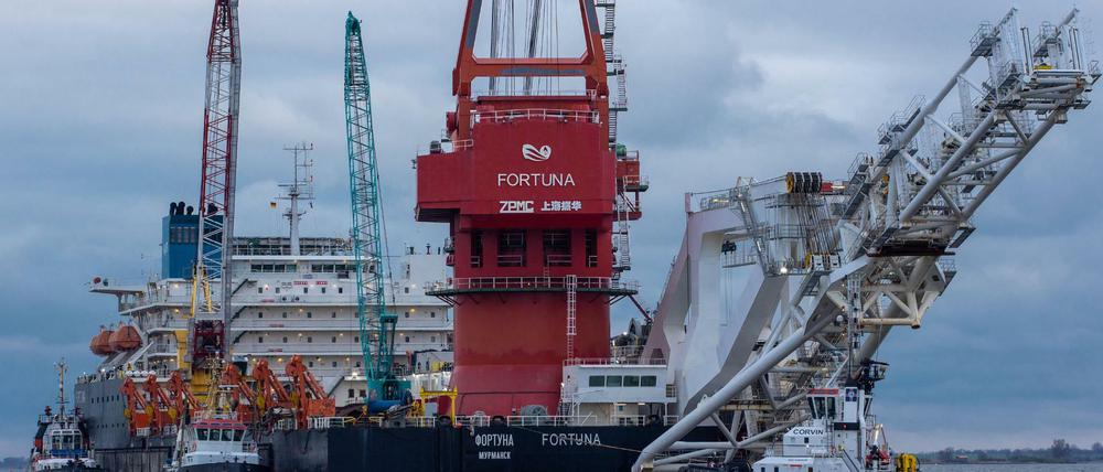 Ein Spezialschiff wird für Bauarbeiten an der deutsch-russischen Ostsee-Gaspipeline Nord Stream 2 eingesetzt.