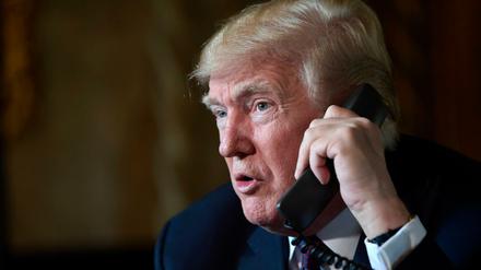 Telefonieren kann er noch - US-Präsident Donald Trump