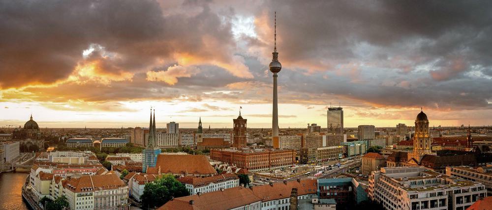 Auch acht Berliner diskutieren beim Bürgerrat mit.