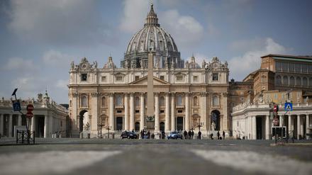 Im Vatikan hat Papst Franziskus vor wenigen Jahren das „Dikasterium für den Dienst zugunsten der ganzheitlichen Entwicklung des Menschen“ gegründet.