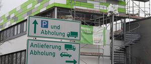 Noch nicht ganz fertig ist ein neues Gebäude der Firma Biontech in einem Gewerbegebiet von Mainz. 