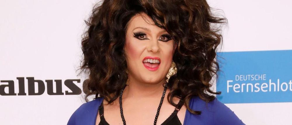 Kein Platz bei RTL. Den Corona-Leugner Michael Wendler konnte der Sender erst nachträglich aus der DSDS-Jury herausschneiden. Bei Dragqueen Nina Queer wollte man so etwas bei der Dschungelshow vermeiden.