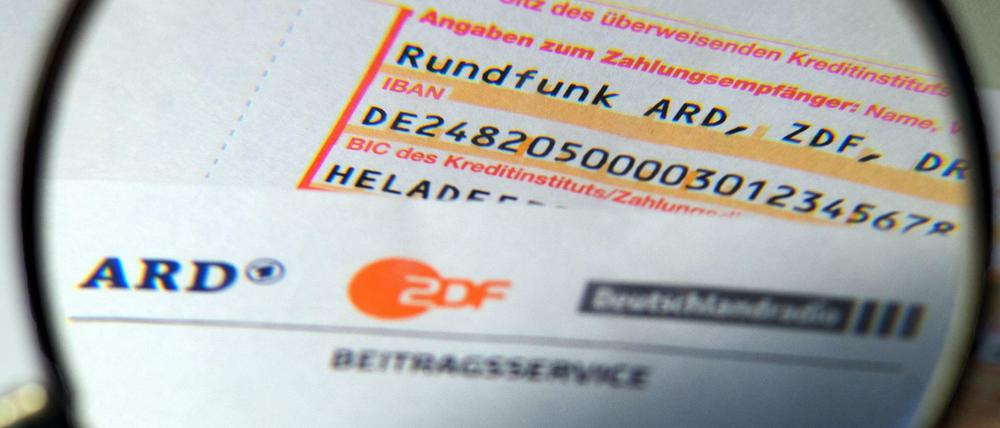 Immer unter der Lupe: Was sind die 17,50 Euro Rundfunkbeitrag wert?
