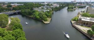 Links Havel, rechts Spree. Dazwischen: das Spandauer Horn. Das kommt auch weg. 