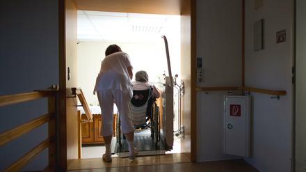 Fehlende Transparenz: Viele Bundesländer halten ihre Qualitätsberichte über Pflegeheime unter Verschluss.