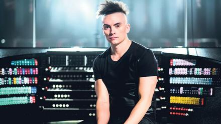 Selbsterklärter Orgelnerd. Für Konzertreisen ließ sich Cameron Carpenter 2014 seine Digital Touring Organ bauen.
