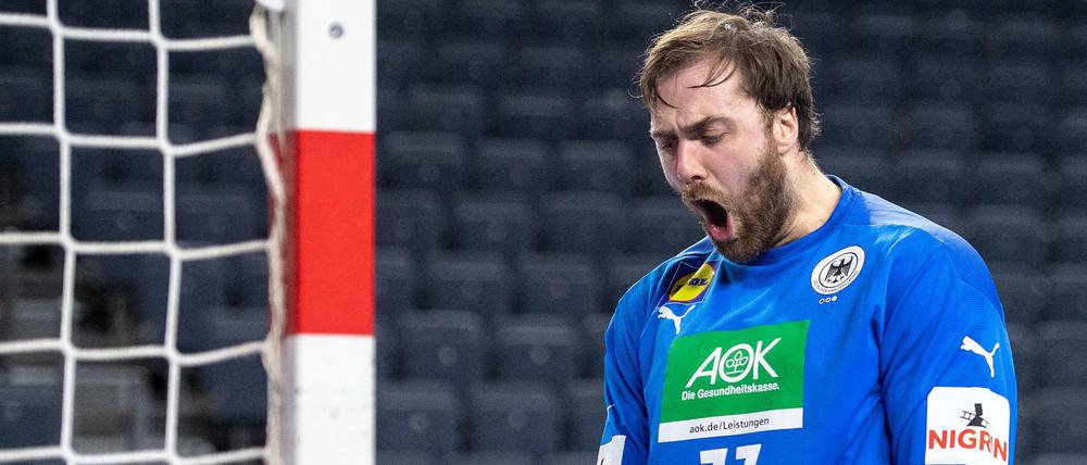 Deutschlands unangefochtene Nummer Eins Andreas Wolff jubelt nach einem abgewehrten Ball im EM-Qualifikationsspiel gegen Österreich am 10.01.2021; fünf Tage vor dem ersten WM-Spiel der Deutschen gegen Uruguay (15.01.2021).
