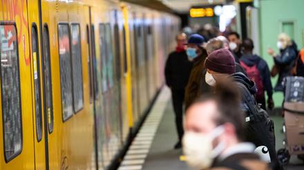Ein Verbot des Nahverkehrs wird es auch in Berlin nicht geben. Allerdings sollen die Fahrgäste wohl demnächst ruhig sein.