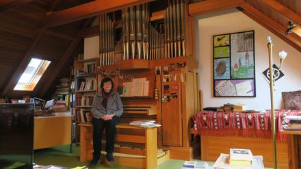 Passte gerade so unters Dach: die Orgel im Norden Berlins.