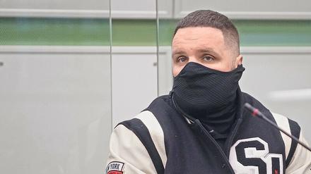 Rapper Fler auf der Anklagebank.
