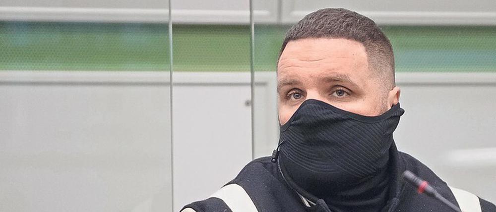 Rapper Fler auf der Anklagebank.