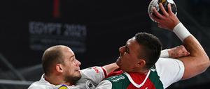 Harter Kampf. Paul Drux (L) und der Ungar Richard Bodo.