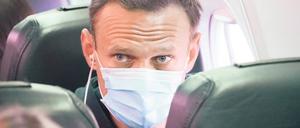 Alexey Nawalny hat mit seiner Verhaftung nach der Ankunft in Moskau spekuliert.