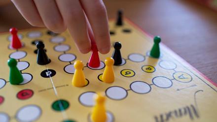 Der Klassiker aus dem Spieleverlag Schmidt "Mensch ärgere Dich nicht" war ursprünglich ein Flop.