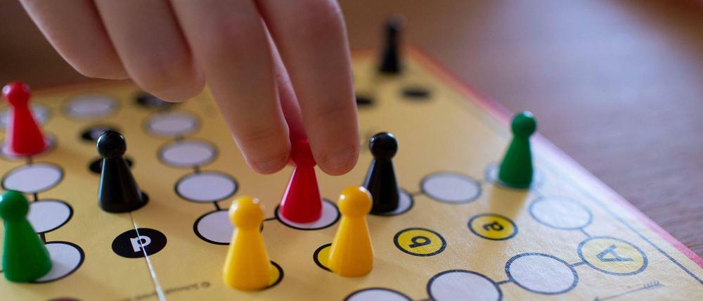Der Klassiker aus dem Spieleverlag Schmidt "Mensch ärgere Dich nicht" war ursprünglich ein Flop.