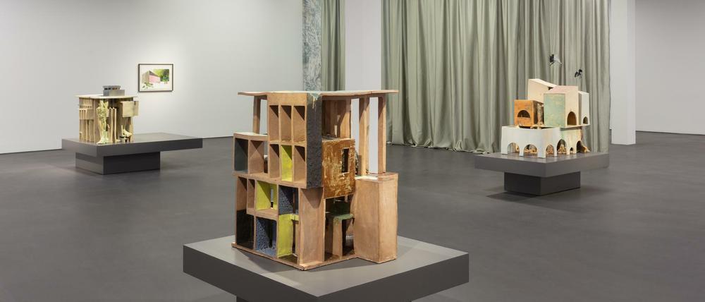 Blick in die Ausstellung von Isa Melsheimer