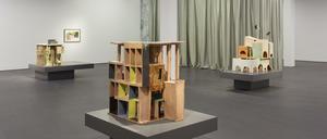 Blick in die Ausstellung von Isa Melsheimer